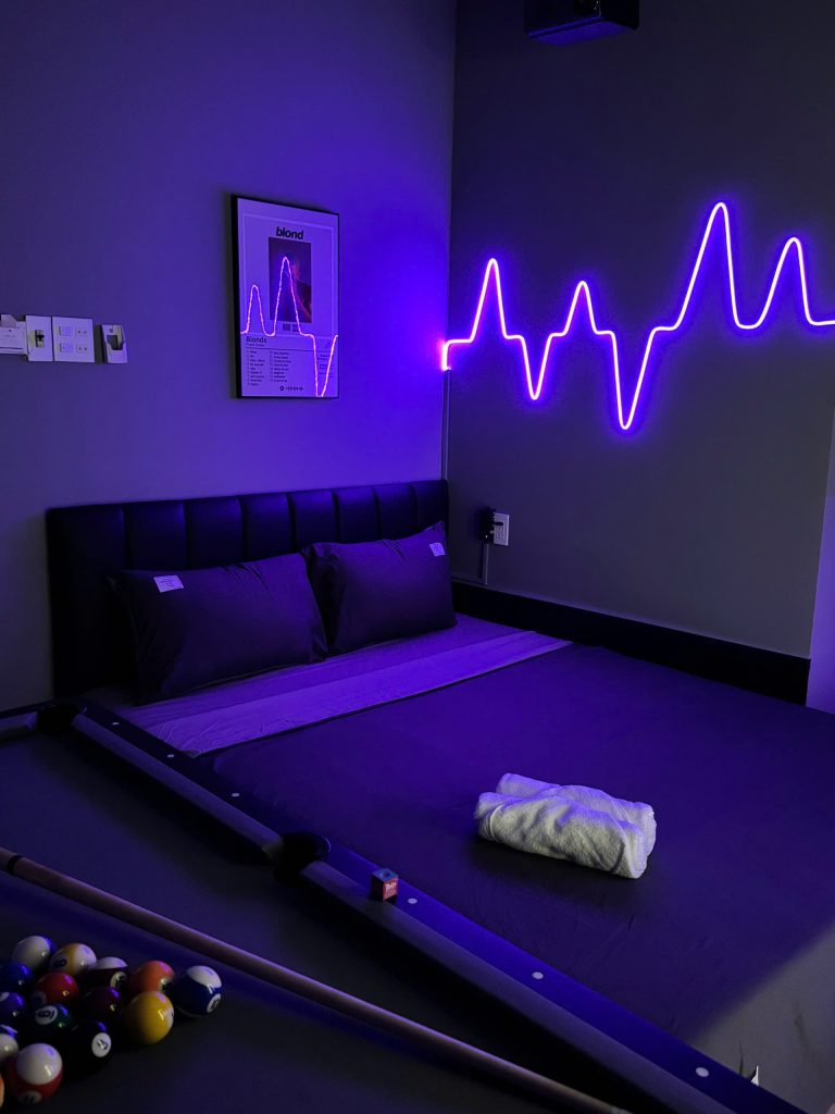 8 Ball House 2