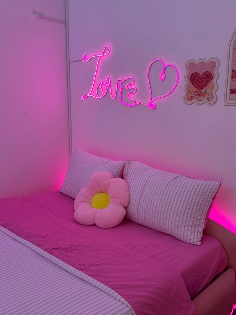 Love Pink 1