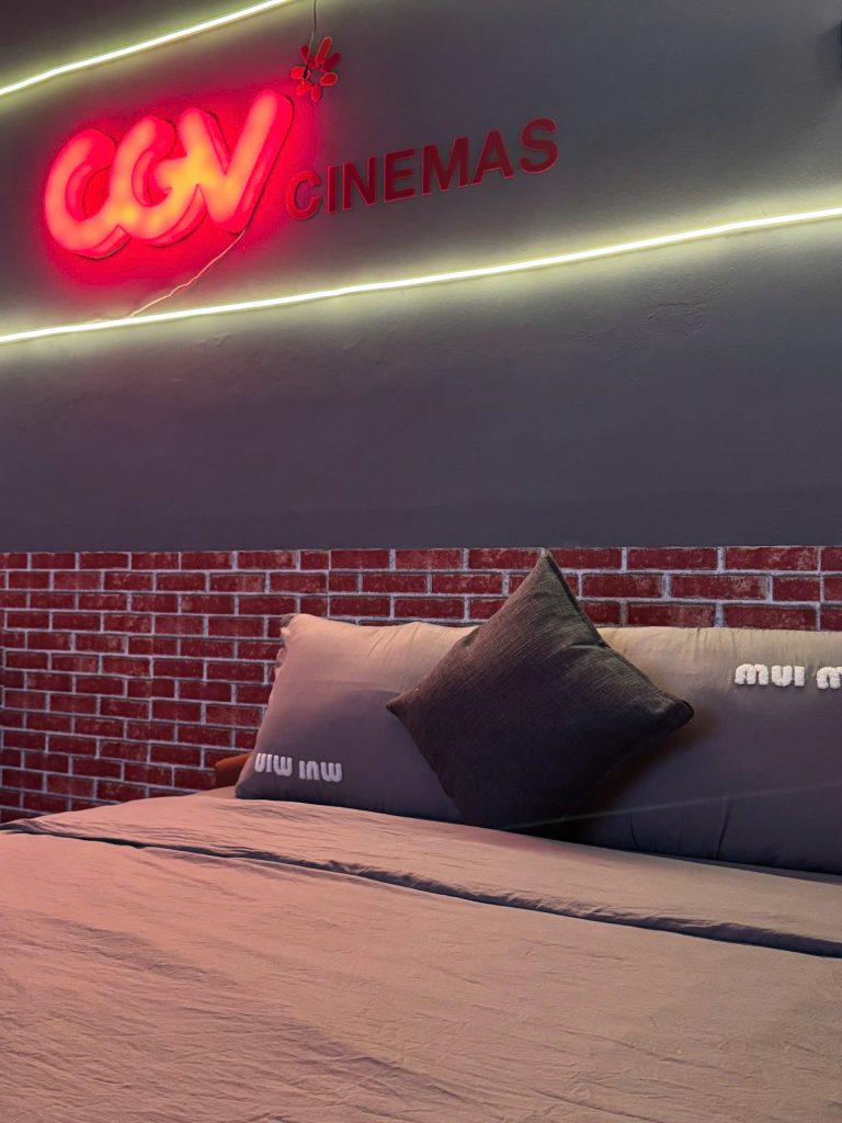 Cinema Zone 2