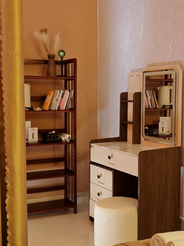Wood Mood 4