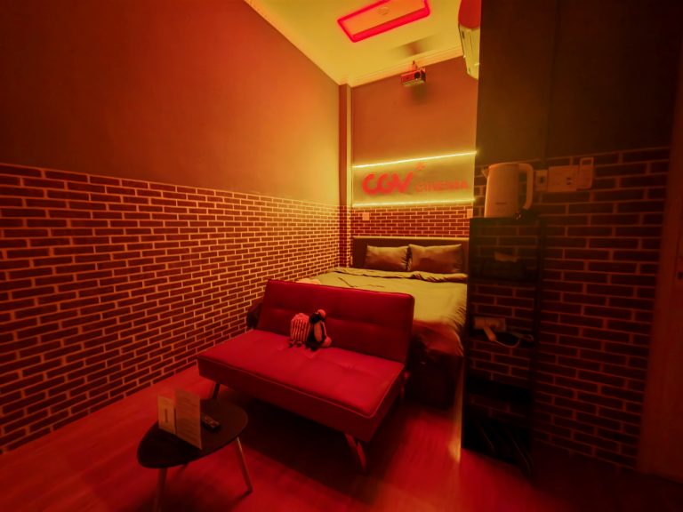 Cine Room