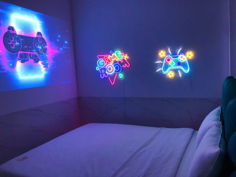 Game Room (PS4)
