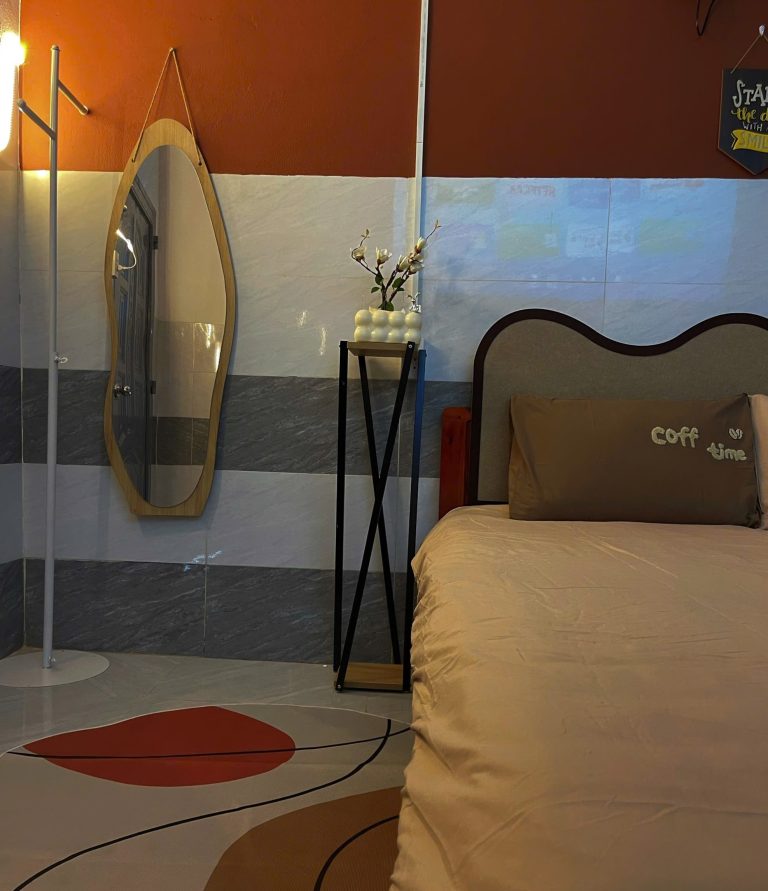 Rustic Room 1