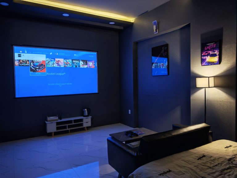 Game Station