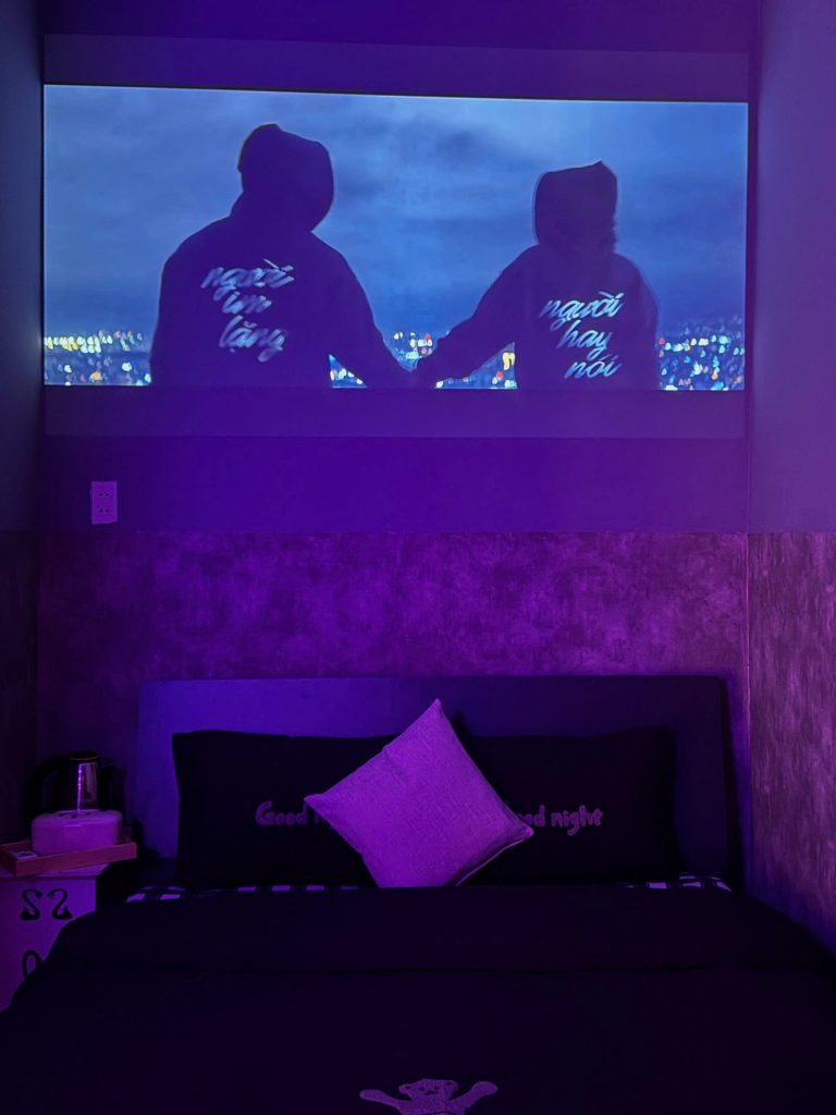 Dusk Bar 2