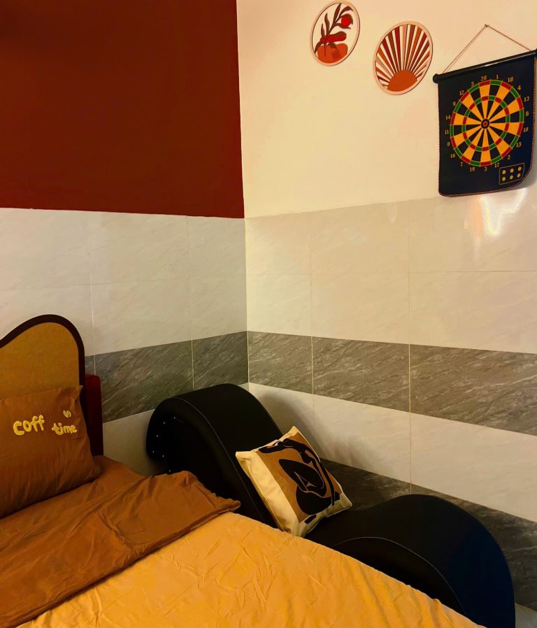Rustic Room 2