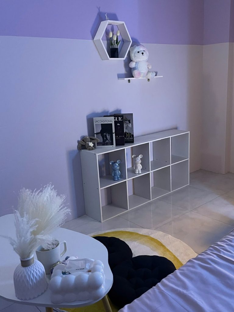 Violet 3