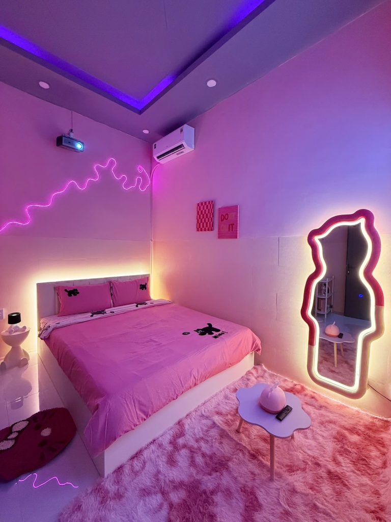 Pinky 4